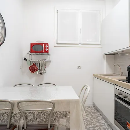 Apartman Il Riflesso Del *